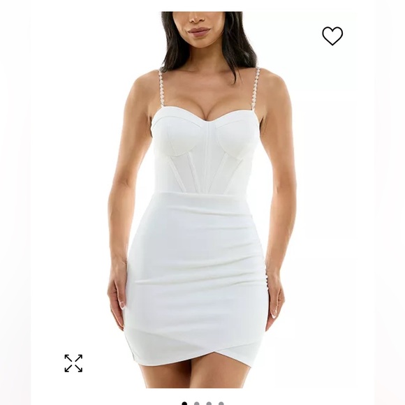 City Studio Ivory Dress - Picture 2 of 6